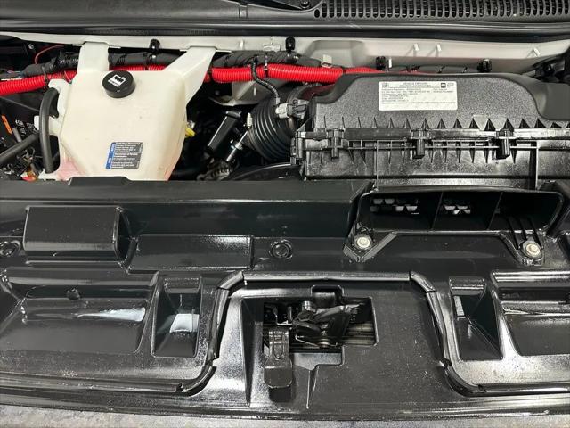 2022 Chevrolet Express Cutaway Work Van