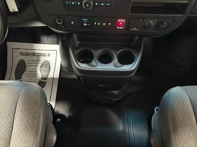 2022 Chevrolet Express Cutaway Work Van