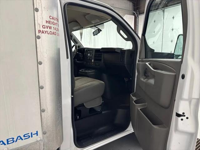 2022 Chevrolet Express Cutaway Work Van