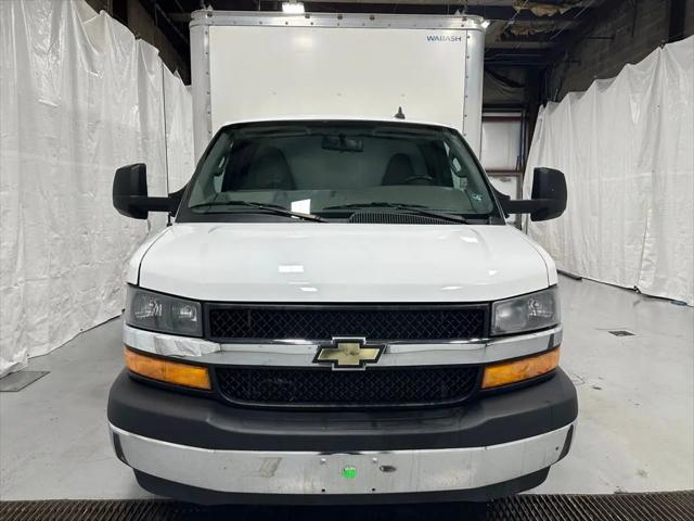 2022 Chevrolet Express Cutaway Work Van
