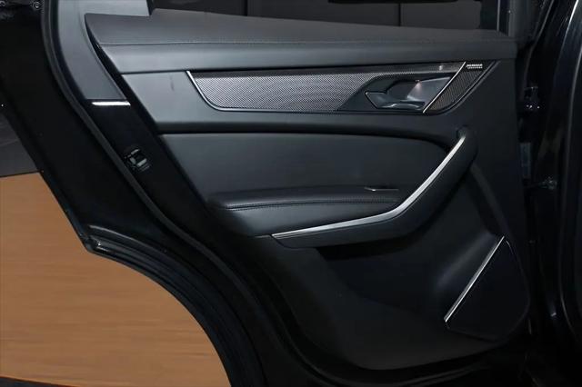 2021 Jaguar F-PACE SVR P550 AWD Automatic