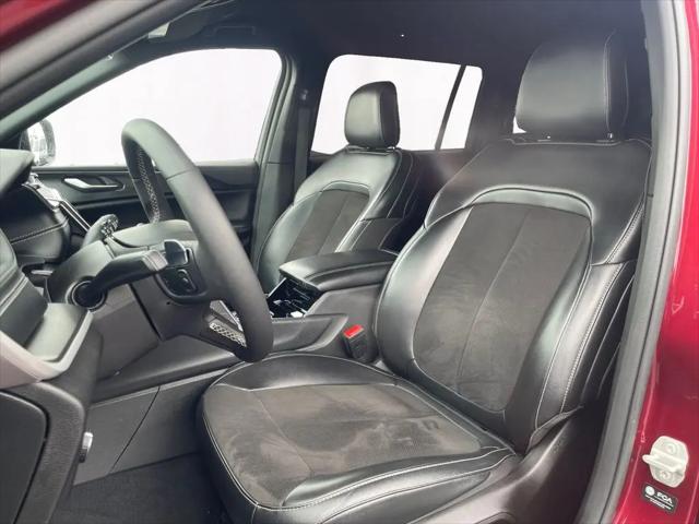 2023 Jeep Grand Cherokee L Altitude 4x4
