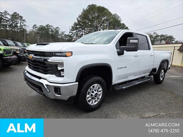 2025 Chevrolet Silverado 2500HD 4WD Crew Cab Standard Bed LT