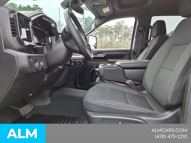 2025 Chevrolet Silverado 2500HD 4WD Crew Cab Standard Bed LT