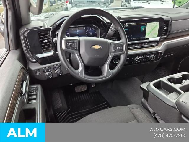 2025 Chevrolet Silverado 2500HD 4WD Crew Cab Standard Bed LT