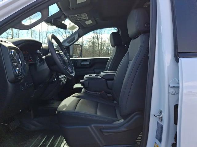 2026 GMC Sierra 3500HD Double Cab, Long Bed, Pro Dual Rear Wheel, 4WD