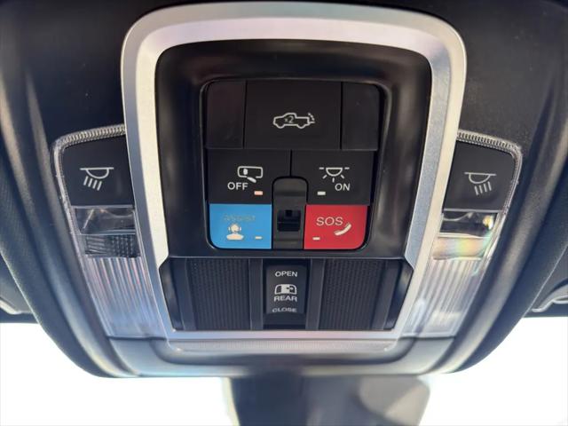 2026 Ram 1500 Rebel Crew Cab 4x4 5'7" Box