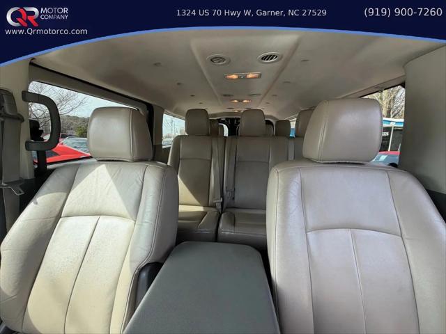 2017 Nissan 3500 SL V8