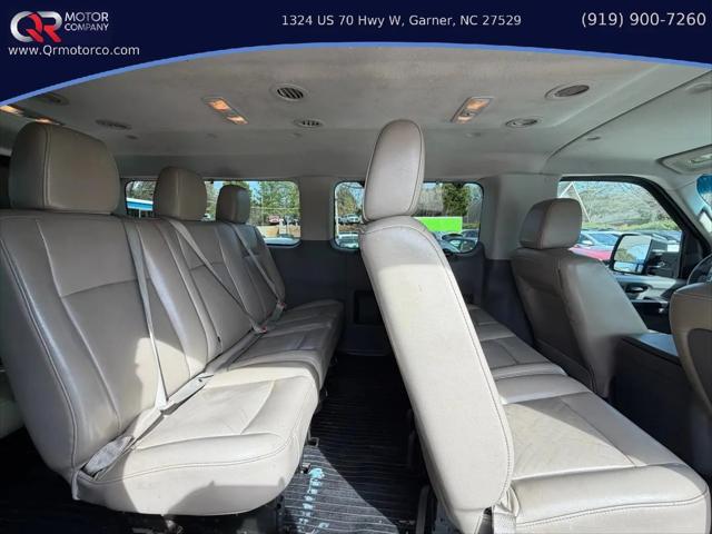 2017 Nissan 3500 SL V8