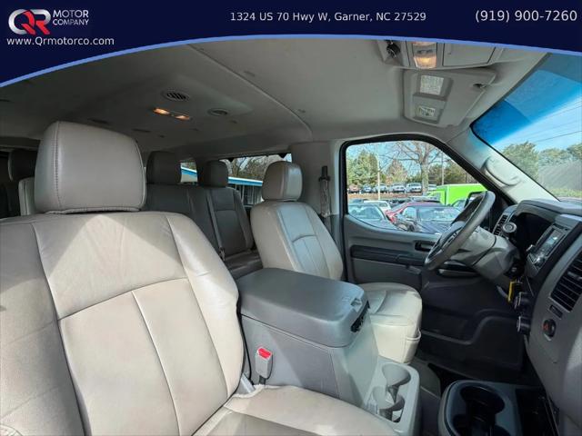 2017 Nissan 3500 SL V8