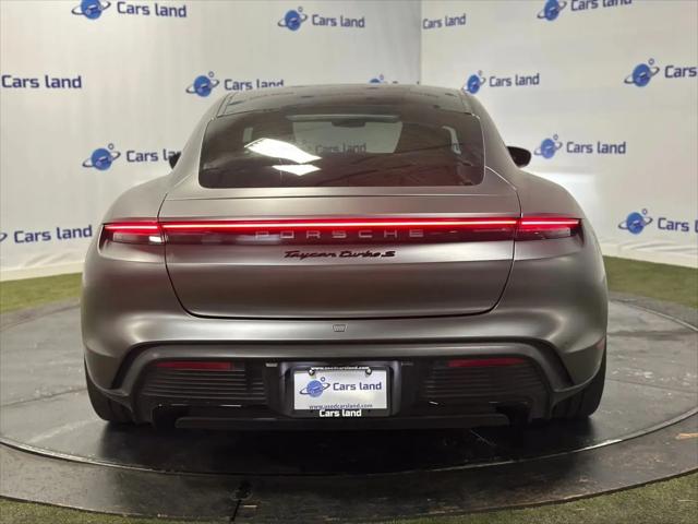 2020 Porsche Taycan Turbo S