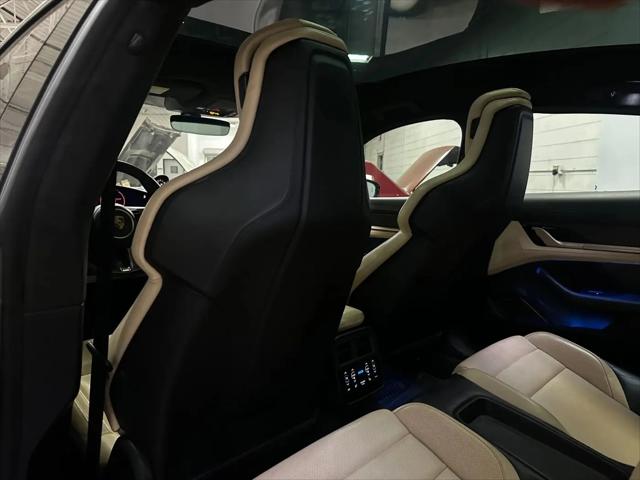 2020 Porsche Taycan Turbo S