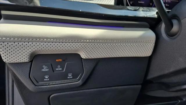 2026 Volkswagen Atlas Cross Sport SEL Premium R-Line