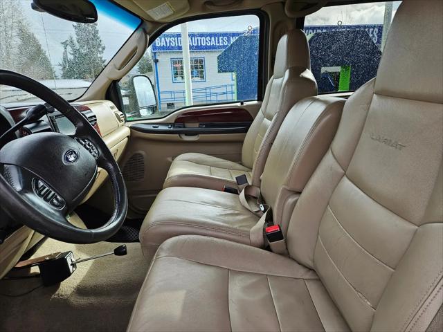 2005 Ford F-350 Lariat