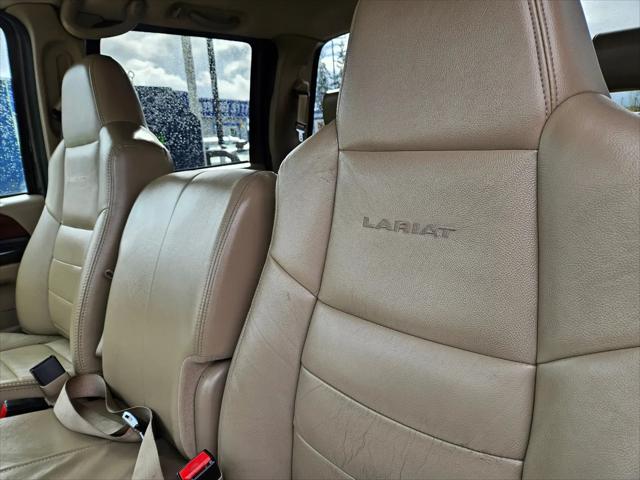 2005 Ford F-350 Lariat