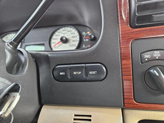 2005 Ford F-350 Lariat