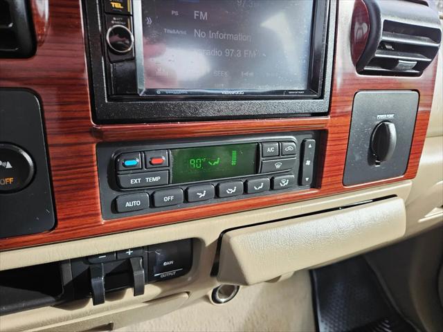 2005 Ford F-350 Lariat