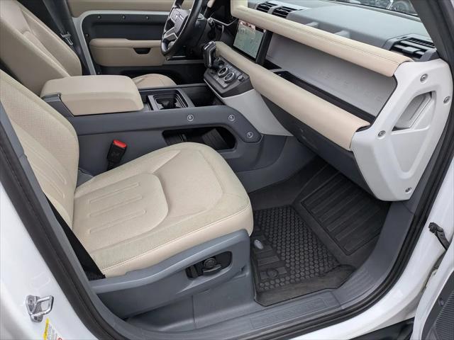 2021 Land Rover Defender 110 SE
