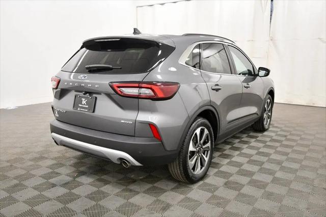 2025 Ford Escape Platinum
