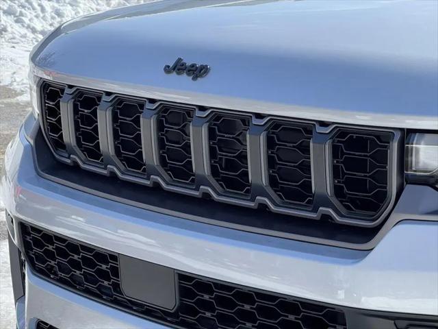 2026 Jeep Grand Cherokee Altitude 4x4