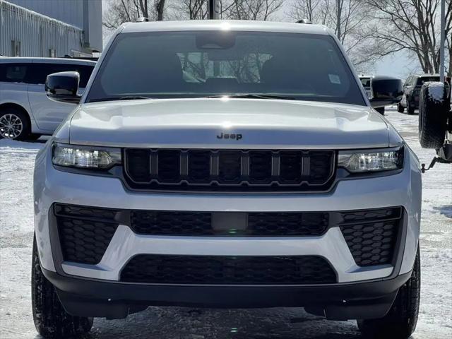 2026 Jeep Grand Cherokee Altitude 4x4