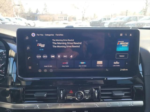 2026 Nissan Pathfinder SV