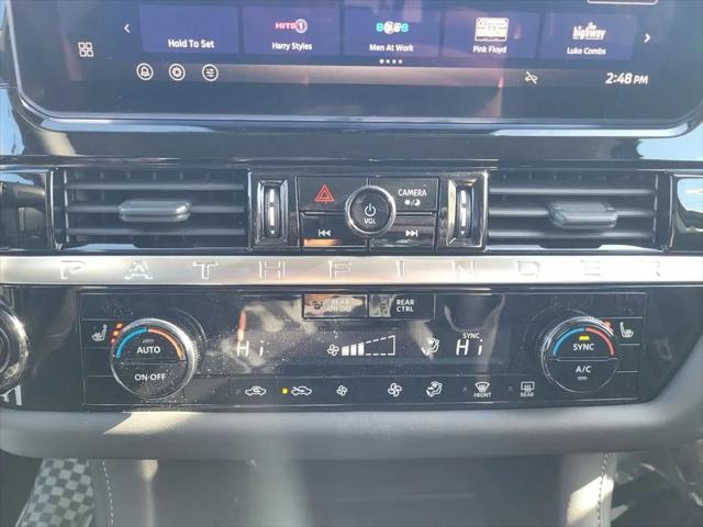 2026 Nissan Pathfinder SV