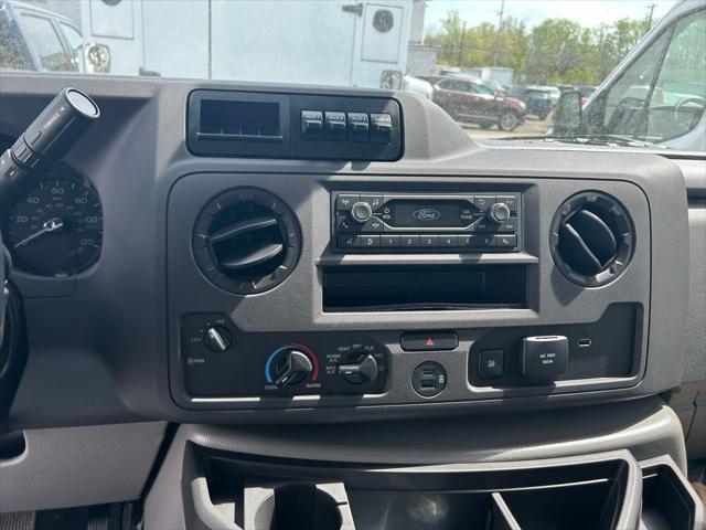 2026 Ford E-350 Cutaway Base
