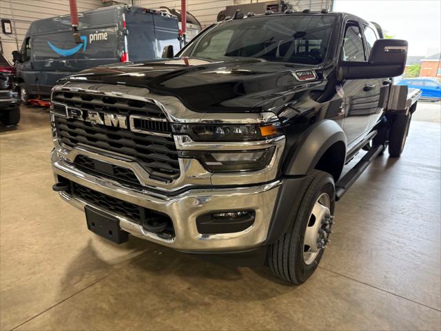 2026 RAM Ram 5500 Chassis Cab RAM 5500 TRADESMAN CHASSIS CREW CAB 4X4 60 CA