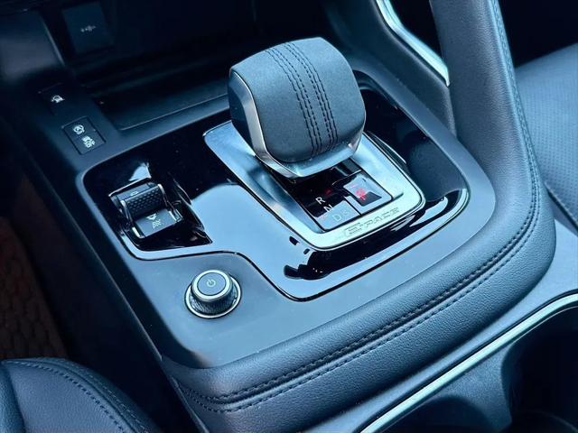 2023 Jaguar E-PACE SE P250 AWD Automatic