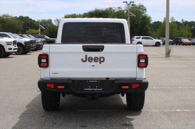 2026 Jeep Gladiator GLADIATOR MOJAVE X 4X4
