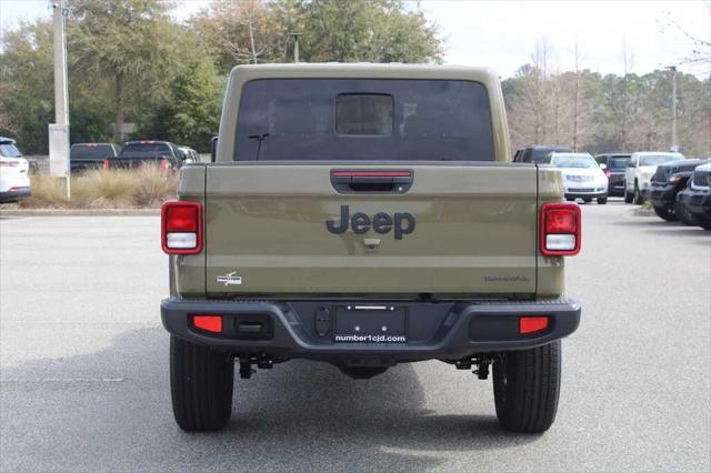 2026 Jeep Gladiator GLADIATOR SAHARA 4X4 2026 Jeep Gladiator GLADIATOR SAHARA 4X4