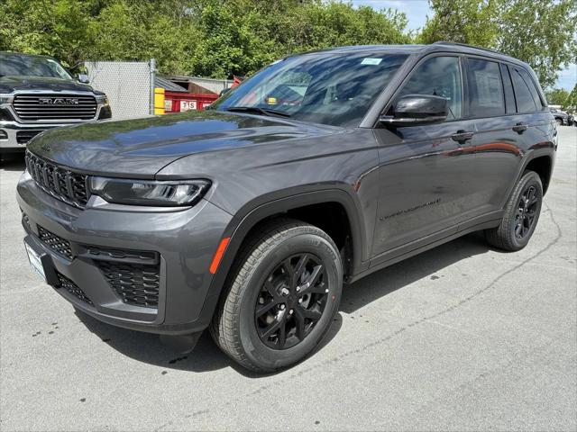 2026 Jeep Grand Cherokee Altitude 4x4