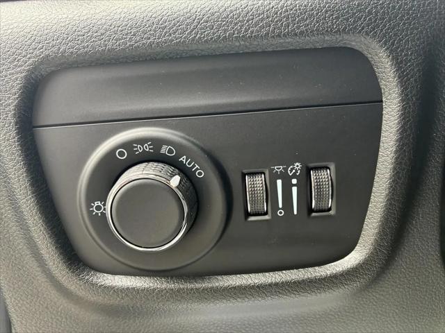 2026 Jeep Grand Cherokee Altitude 4x4