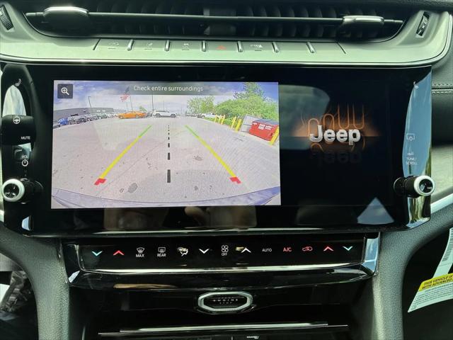 2026 Jeep Grand Cherokee Altitude 4x4