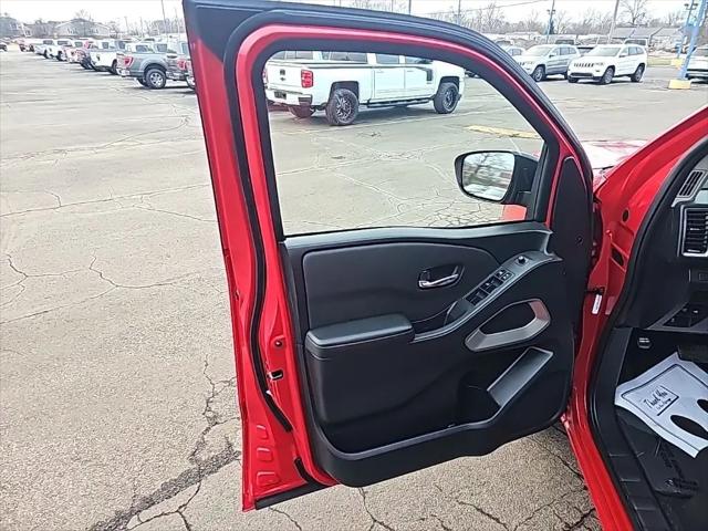 2024 Nissan Frontier Crew Cab SV 4x4