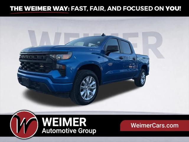 2022 Chevrolet Silverado 1500 4WD Crew Cab Short Bed Custom