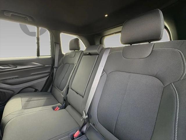 2026 Jeep Grand Cherokee Altitude 4x2