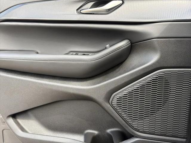 2026 Jeep Grand Cherokee Altitude 4x2