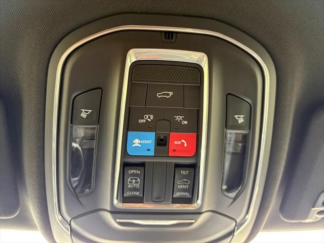 2026 Jeep Grand Cherokee Altitude 4x2