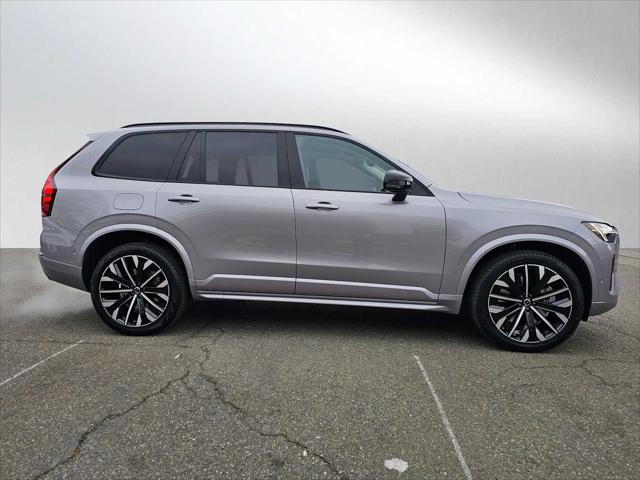 2026 Volvo XC90 Plug-In Hybrid Ultra Dark Theme, T8 AWD, Electric/Gasoline, 7 Seats