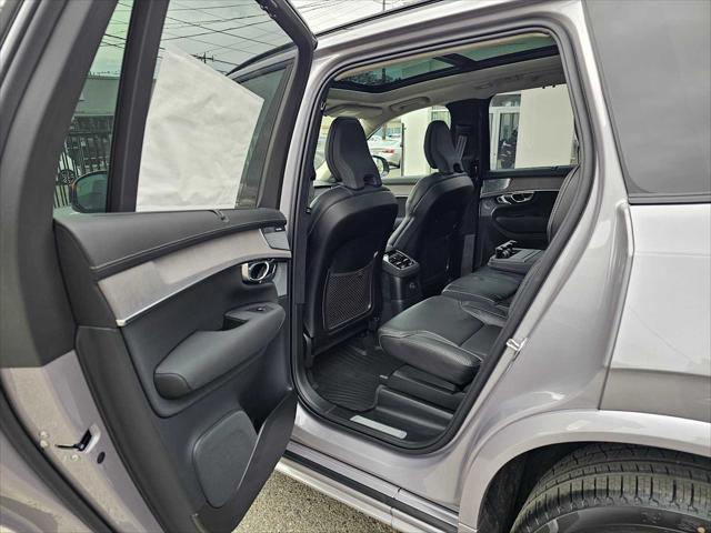 2026 Volvo XC90 Plug-In Hybrid Ultra Dark Theme, T8 AWD, Electric/Gasoline, 7 Seats