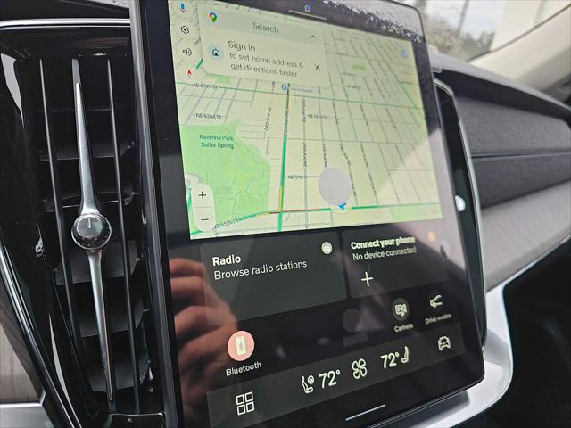 2026 Volvo XC90 Plug-In Hybrid Ultra Dark Theme, T8 AWD, Electric/Gasoline, 7 Seats