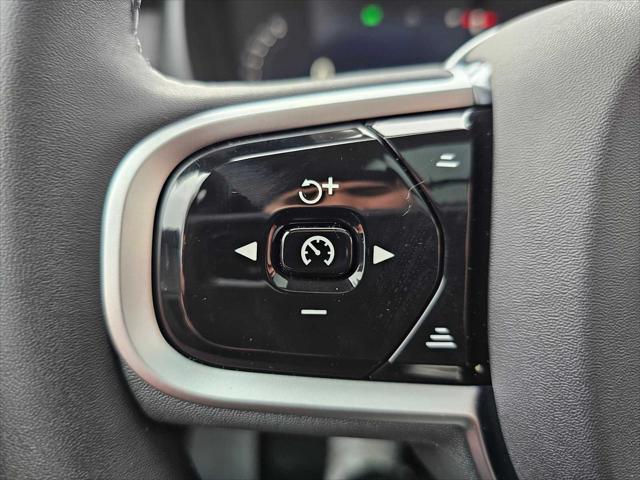 2026 Volvo XC90 Plug-In Hybrid Ultra Dark Theme, T8 AWD, Electric/Gasoline, 7 Seats