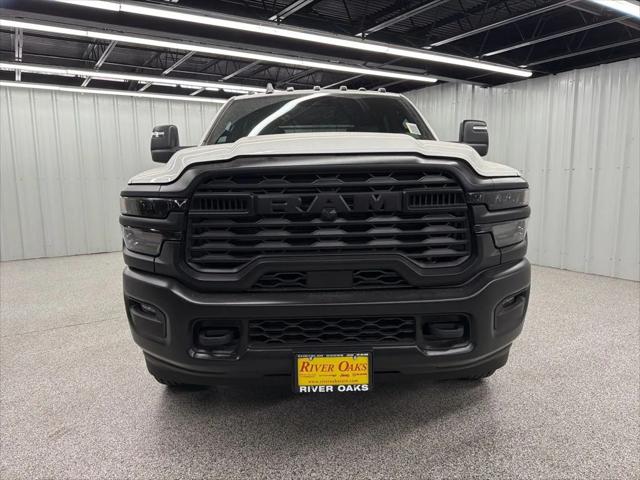 2026 RAM Ram 3500 Chassis Cab RAM 3500 TRADESMAN CREW CAB CHASSIS 4X4 60 CA 2026 RAM Ram 3500 Chassis Cab RAM 3500 TRADESMAN CREW CAB CHASSIS 4X4 60 CA