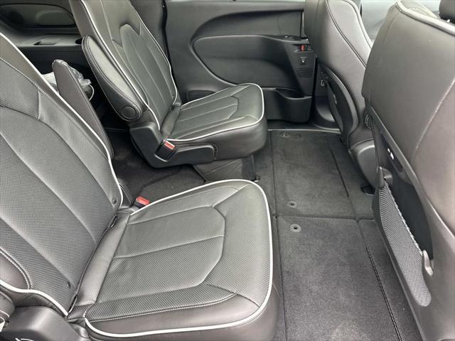 2026 Chrysler Pacifica Limited AWD