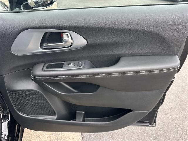 2026 Chrysler Pacifica Limited AWD