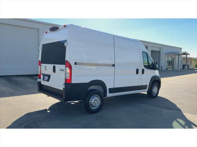 2026 Ram ProMaster 2500 Cargo Van Tradesman High Roof 136" WB w/Pass Seat