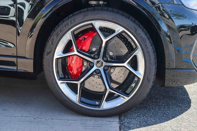 2026 Audi RS Q8 performance quattro tiptronic