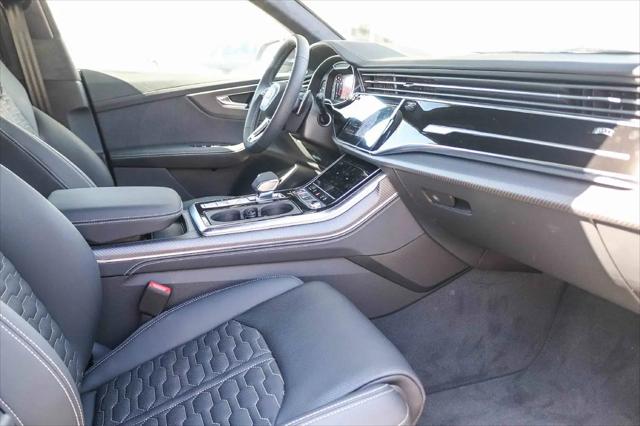 2026 Audi RS Q8 performance quattro tiptronic